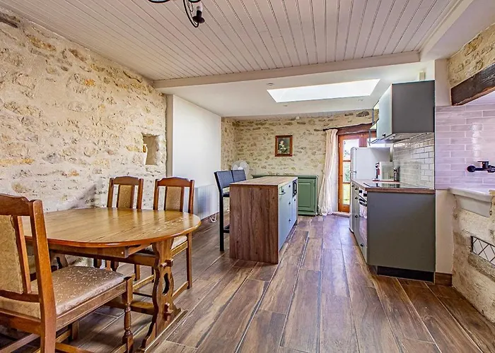 Holiday home La Gaillardenque - And Floressas